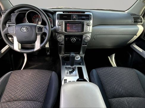Used 2013 Toyota 4Runner SR5 AWD/4WD image 7