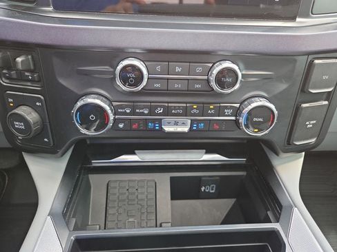Used 2024 Ford F250 Limited w/ FX4 Off-Road Package AWD/4WD image 19