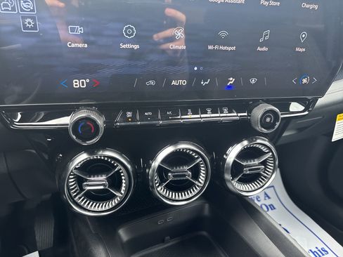 New 2026 Chevrolet Blazer EV LT image 21