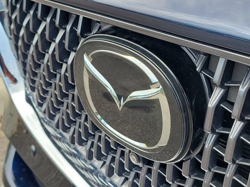 Used 2024 MAZDA CX-5 Signature AWD/4WD image 3