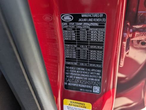 New 2025 Land Rover Discovery Sport S image 13