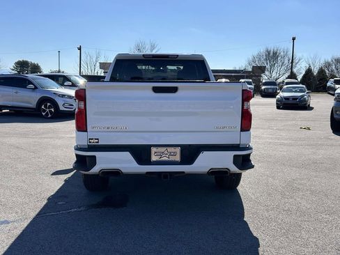 Used 2020 Chevrolet Silverado 1500 Custom w/ Custom Value Package image 4