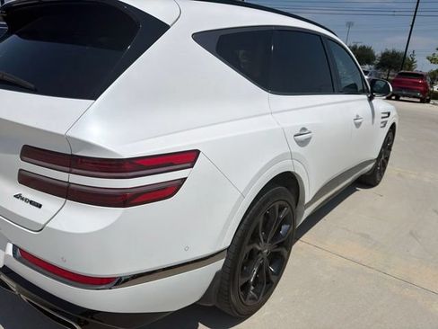 Used 2024 Genesis GV80 3.5T Prestige Signature AWD/4WD image 3