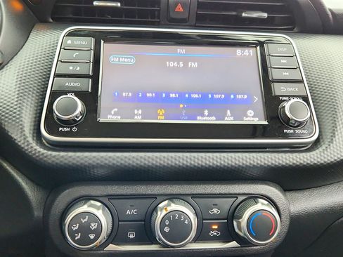 Used 2023 Nissan Kicks S image 14