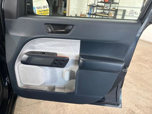 Used 2022 Ford Maverick XLT image 56