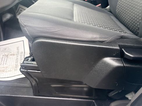 Used 2024 Ford Transit 250 Low Roof w/ Exterior Upgrade Package image 28