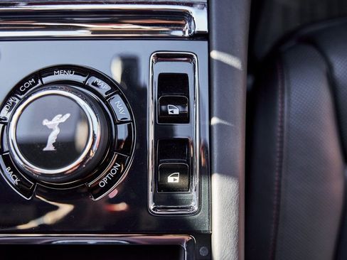 Used 2023 Rolls-Royce Ghost image 71