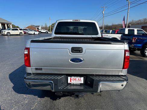 Used 2016 Ford F250 XLT w/ XLT Value Package image 3