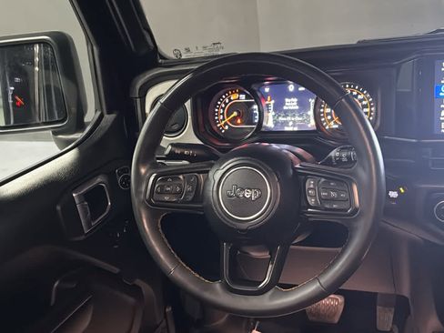 Used 2024 Jeep Wrangler Unlimited Sport AWD/4WD image 27