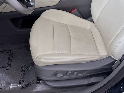 Used 2023 Cadillac XT6 Premium Luxury FWD image 20