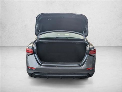 Used 2024 Nissan Sentra S image 6