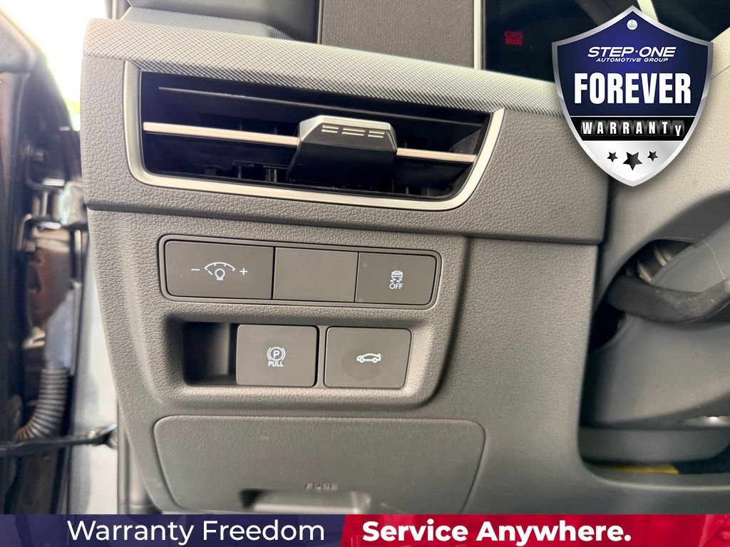 Used 2025 Hyundai Sonata SEL FWD image 18