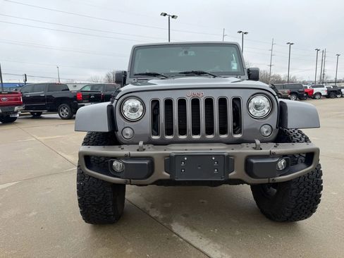 Used 2017 Jeep Wrangler Unlimited Sahara image 24