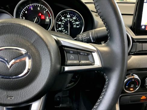 Used 2023 MAZDA MX-5 Miata Grand Touring RWD image 21