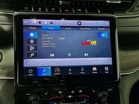 Certified 2023 Jeep Grand Cherokee L Overland w/ Luxury Tech Group IV image 22