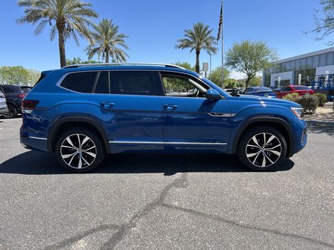 Certified 2026 Volkswagen Atlas SEL Premium R-Line AWD/4WD image 5