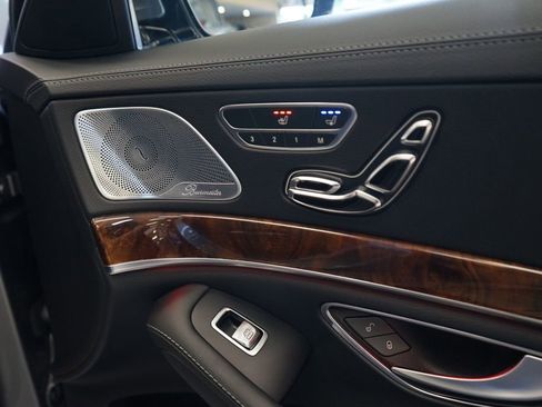 Used 2015 Mercedes-Benz S 550 4MATIC Sedan image 46