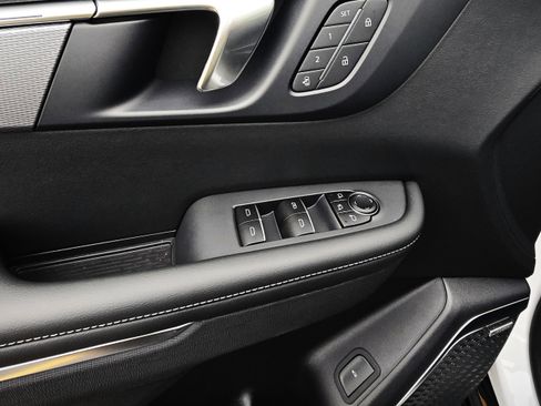 New 2026 Buick Enclave Sport Touring w/ Super Cruise Package image 32