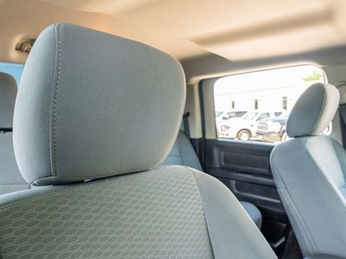 Used 2017 RAM 3500 Tradesman w/ Chrome Appearance Group AWD/4WD image 46