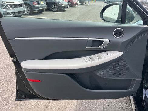 Used 2025 Hyundai Sonata SEL FWD image 18