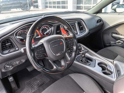 Used 2019 Dodge Challenger GT image 9