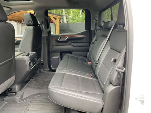 Used 2023 GMC Sierra 1500 Denali w/ Denali Reserve Package AWD/4WD image 16