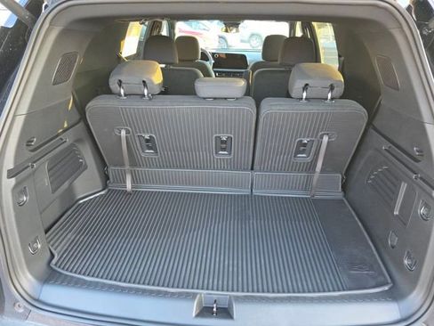 New 2026 Chevrolet Traverse LT w/ LPO, Floor Liner Package image 20