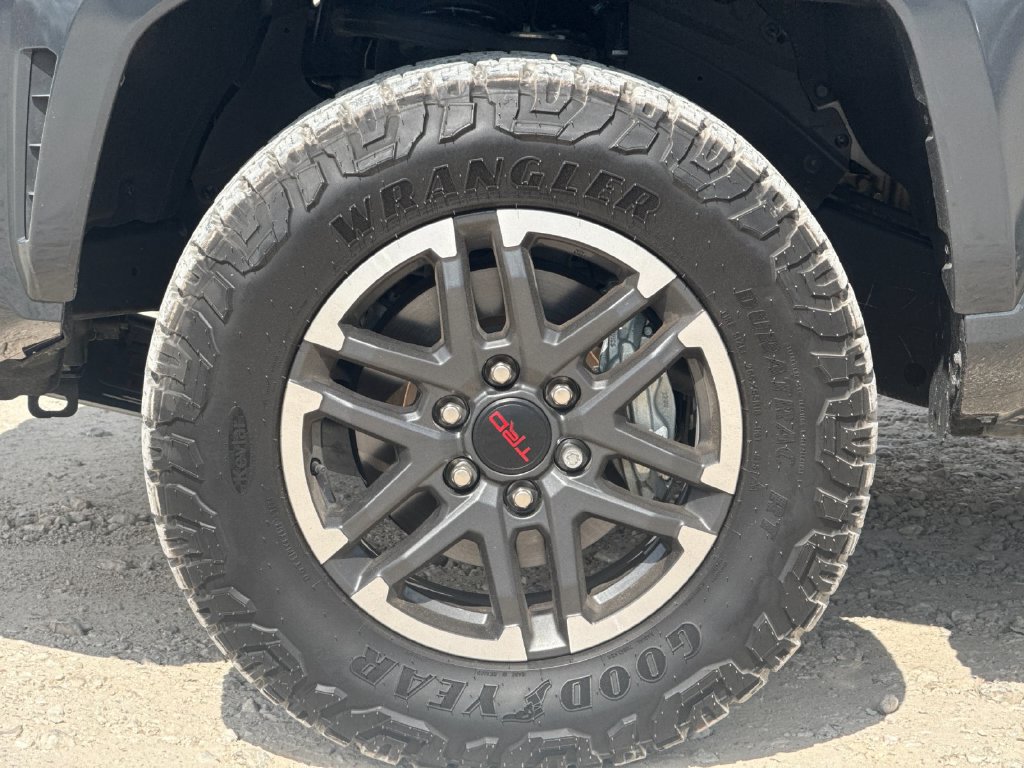 Certified 2025 Toyota Tacoma TRD Sport w/ TRD Sport Upgrade Package AWD/4WD image 26