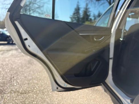 Used 2023 Subaru Outback Touring XT image 13