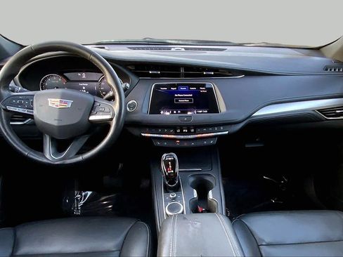Used 2020 Cadillac XT4 Premium Luxury AWD/4WD image 15