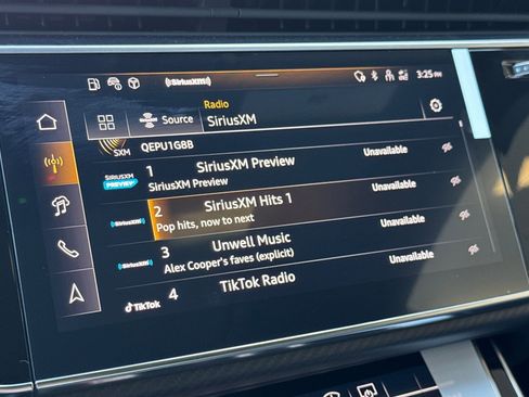 New 2025 Audi RS Q8 performance image 15