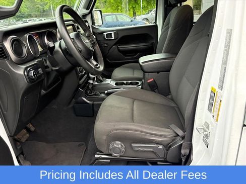 Used 2023 Jeep Gladiator Sport AWD/4WD image 14