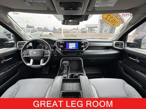 Used 2022 Toyota Tundra SR5 w/ Convenience Package image 27