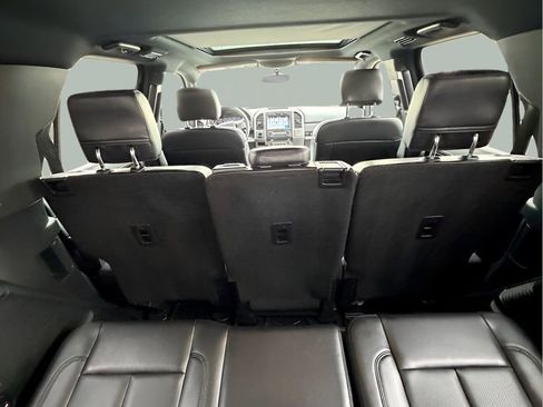 Used 2019 Ford Expedition XLT w/ Equipment Group 202A image 17