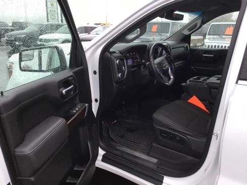 Used 2019 GMC Sierra 1500 SLE image 3