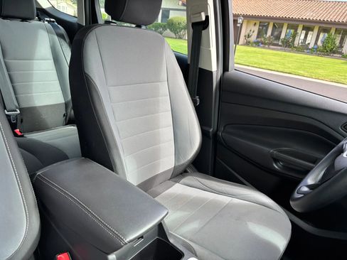 Used 2019 Ford Escape S FWD image 15