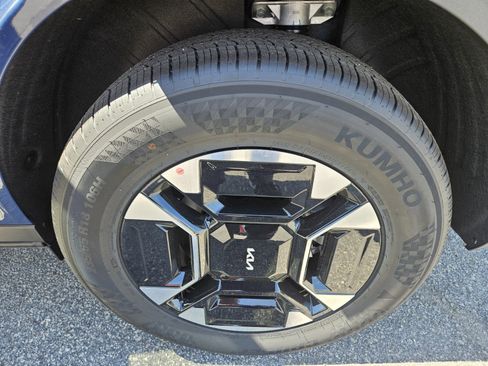 New 2027 Kia Telluride EX FWD image 11