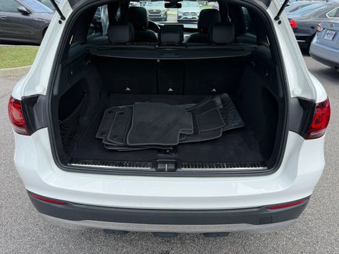 Used 2021 Mercedes-Benz GLC 300 4MATIC image 34