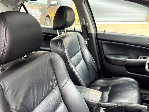 Used 2005 Honda Accord EX-L image 12