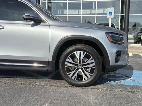 Used 2026 Mercedes-Benz GLB 250 4MATIC image 9