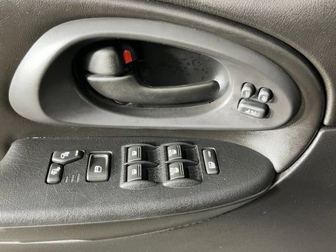Used 2008 Chevrolet TrailBlazer SS w/ Sun And 6-Disc Cd Package AWD/4WD image 20