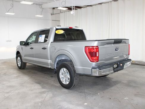 Used 2023 Ford F150 XLT AWD/4WD image 7