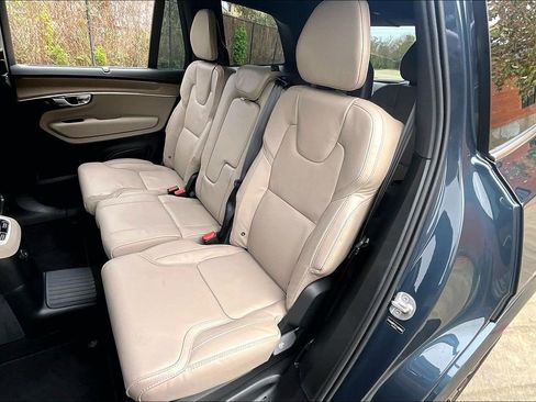 New 2026 Volvo XC90 T8 Ultra w/ Protection Package Premier AWD/4WD image 29