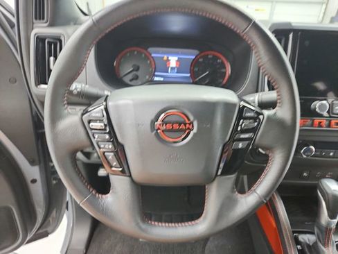 Used 2025 Nissan Frontier PRO-4X AWD/4WD image 23