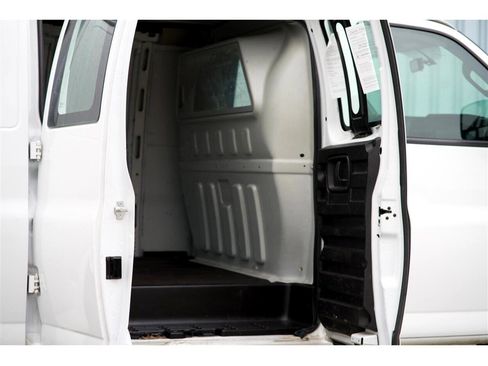 Used 2019 Chevrolet Express 2500 w/ Driver Convenience Package image 18