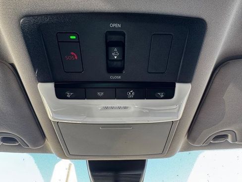 Used 2023 Nissan Altima 2.0 SR image 25