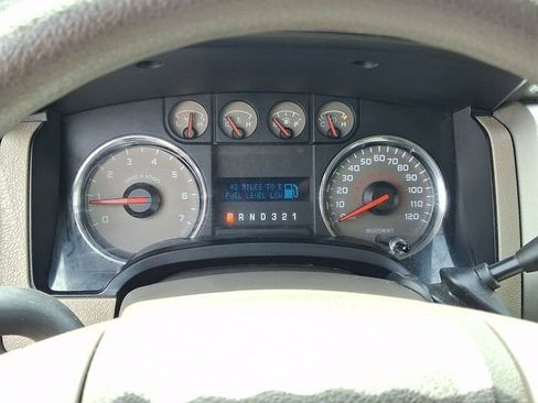 Used 2010 Ford F150 XLT image 14
