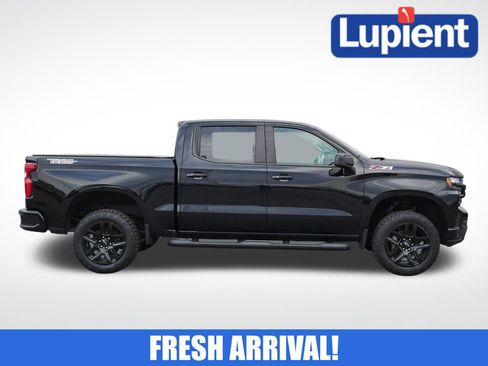 Used 2021 Chevrolet Silverado 1500 LT Trail Boss w/ Bed Protection Package AWD/4WD image 2