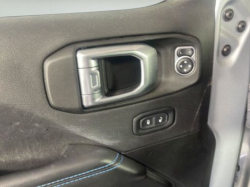 Used 2024 Jeep Wrangler High Altitude AWD/4WD image 14