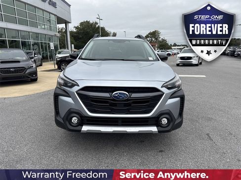 New 2025 Subaru Outback Limited image 4